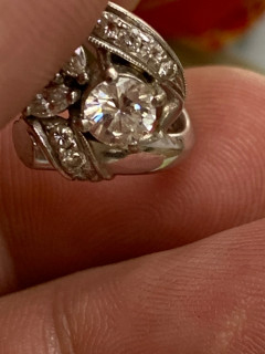 黃金鑽石借款-590鴻泰當舖提供永和黃金借款,新北市黃金借款,永和當舖,中和黃金借款,板橋黃金借款,台北市鑽石借款,公館黃金借款,土城鑽石借款,新莊黃金借款,頂溪站附近鑽石借款,新店黃金典當,三重,新莊,土城,蘆洲,樹林,中正區,大安區,文山區,景美區,木柵區,萬華區,新北市,台北推薦當鋪黃金借款,新北市低利息鑽石借款,永和黃金借款轉當降息,永和地區如有黃金鑽石借款需求歡迎來電02-8927999911