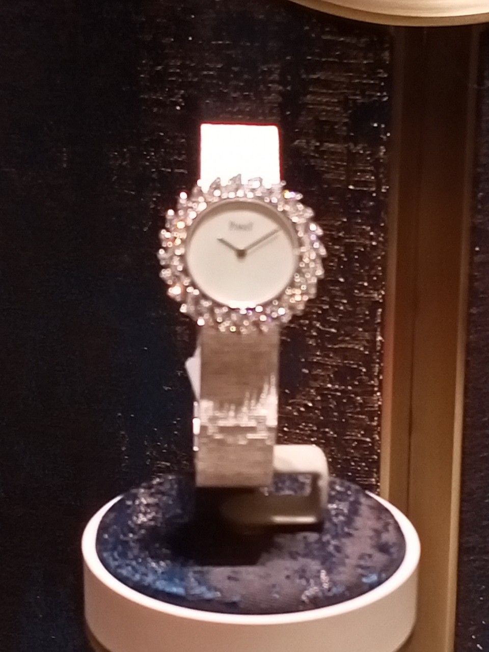 名錶借款-590鴻泰當舖提供永和名錶借款,新北市名錶借款,永和當舖,中和手錶借款,新店,板橋勞力士名錶借款,台北市百達翡麗名錶借款,公館名錶車借款,土城ＡＰ愛彼錶借款,新莊 IWC萬國手錶借款,頂溪站附近手錶借款,新店汽名錶勞力士典當,三重,新莊,土城,蘆洲,樹林,中正區,大安區OMEGA歐米茄借款,文山區,景美區,木柵區,萬華區,新北市Piaget伯爵表借款,台北推薦當鋪名錶借款,新北市低利息名錶借款,永和手錶借款轉當降息,永和地區如有名錶借款33